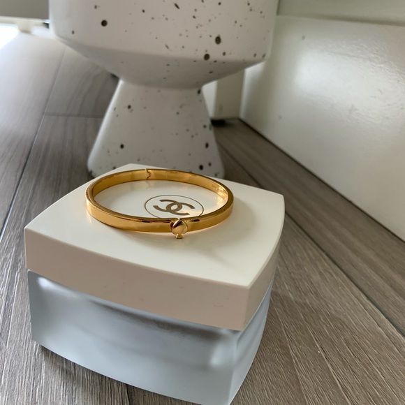 Kate Spade Bracelet - Picture 1 of 2